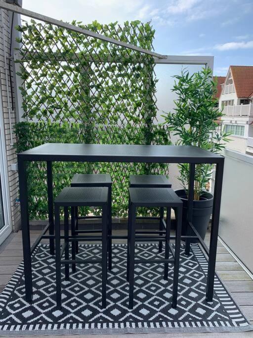 Zoute Penthouse Apartment นอคเคอ-เฮสท์ ภายนอก รูปภาพ